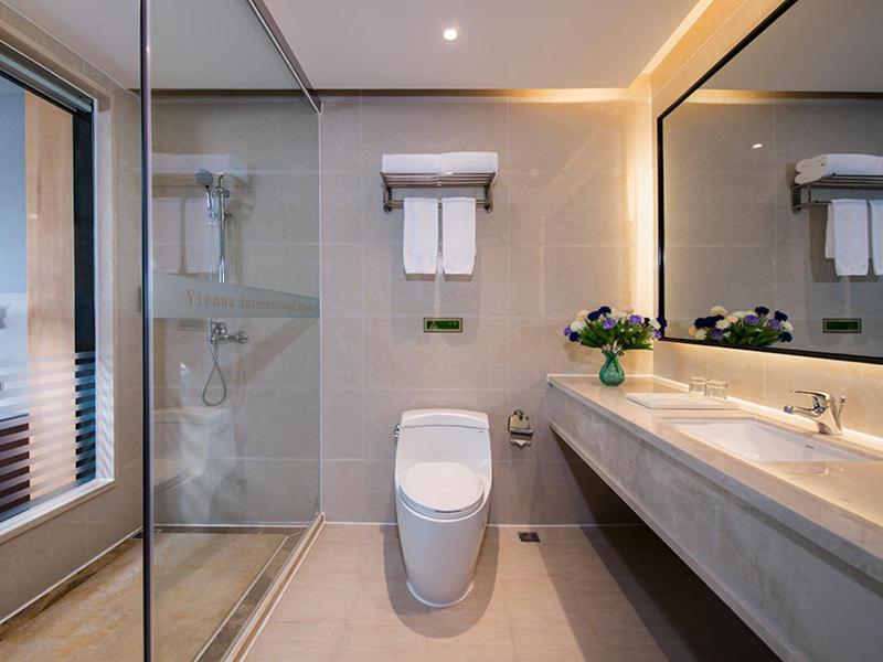 שונדה Vienna International Hotel Foshan The World Of Flowers מראה חיצוני תמונה