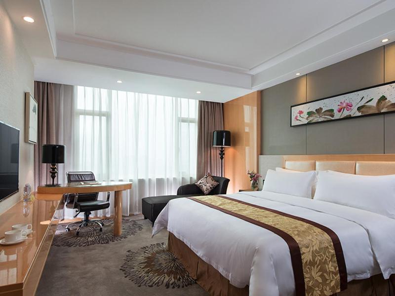 שונדה Vienna International Hotel Foshan The World Of Flowers מראה חיצוני תמונה